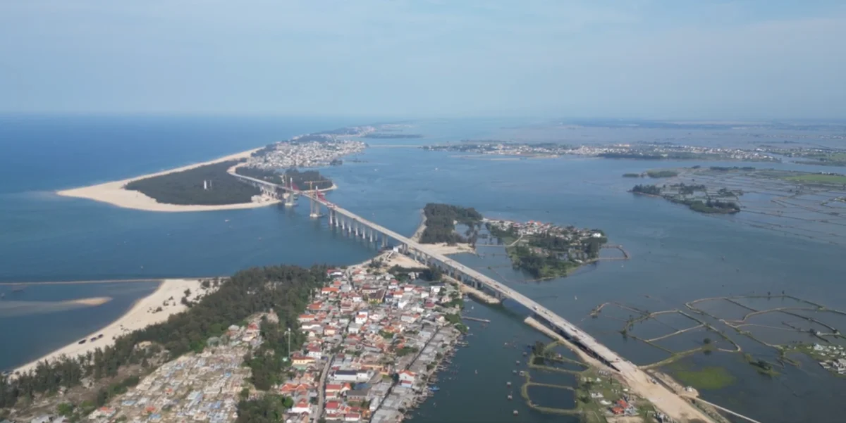 Cầu Vượt Cửa Biển Thuận An